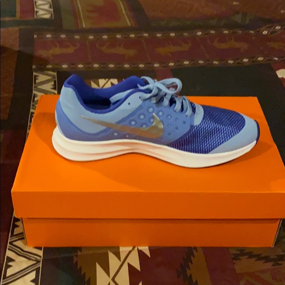 Nike shoes